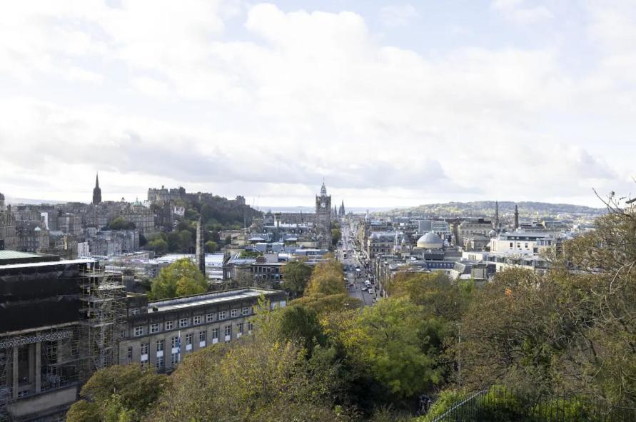 Altido Budget 4,5 And 6 Bed Private Flats, In Historic Old Town Edinburgh Dış mekan fotoğraf